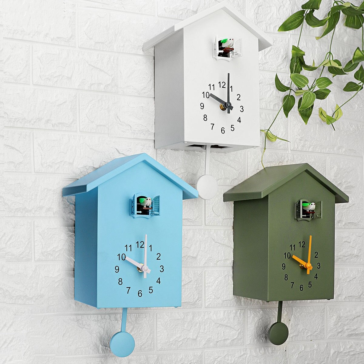 Vogelhuisje Wandklok – Klassiek Design in Blauw, Wit of Groen
