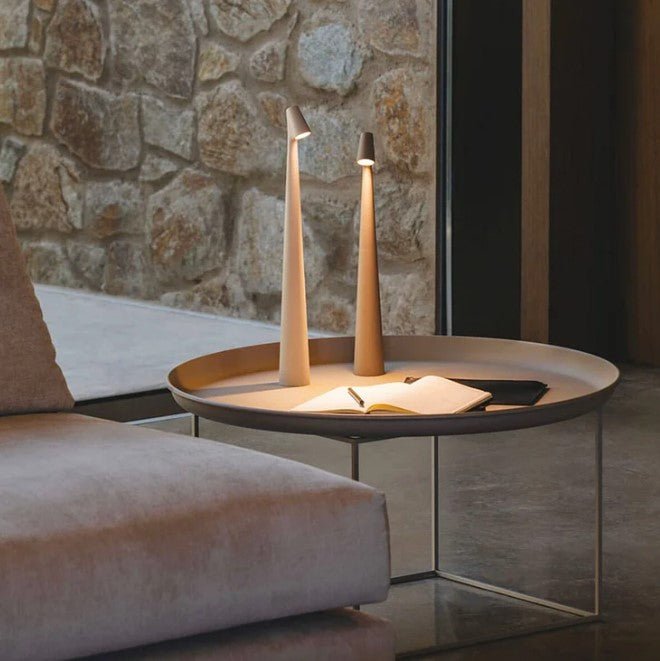 Draadloze Scandinavische Tafellamp – Minimalistisch LED Licht, Oplaadbaar en Draagbaar