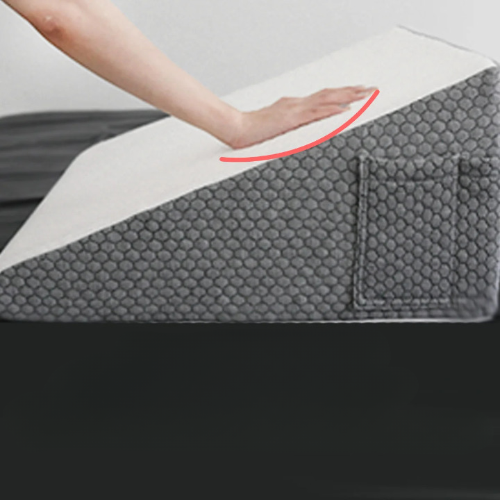 Driehoekig traagschuim steunkussen – Ergonomische rugondersteuning
