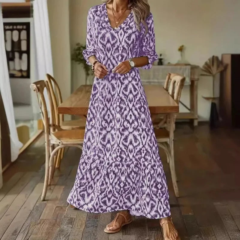 BreezeLuxe Flowy Zomerjurk met V-Hals en Opgerolde Mouwen