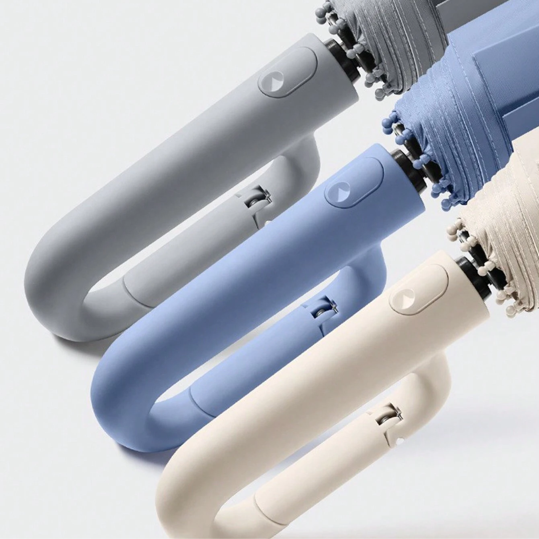 WindSafe Reflective Umbrella – strong protection against wind and rain