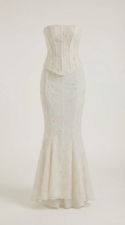 Elegante zeemeermin maxi-jurk met kanten lijfje en strapless hals
