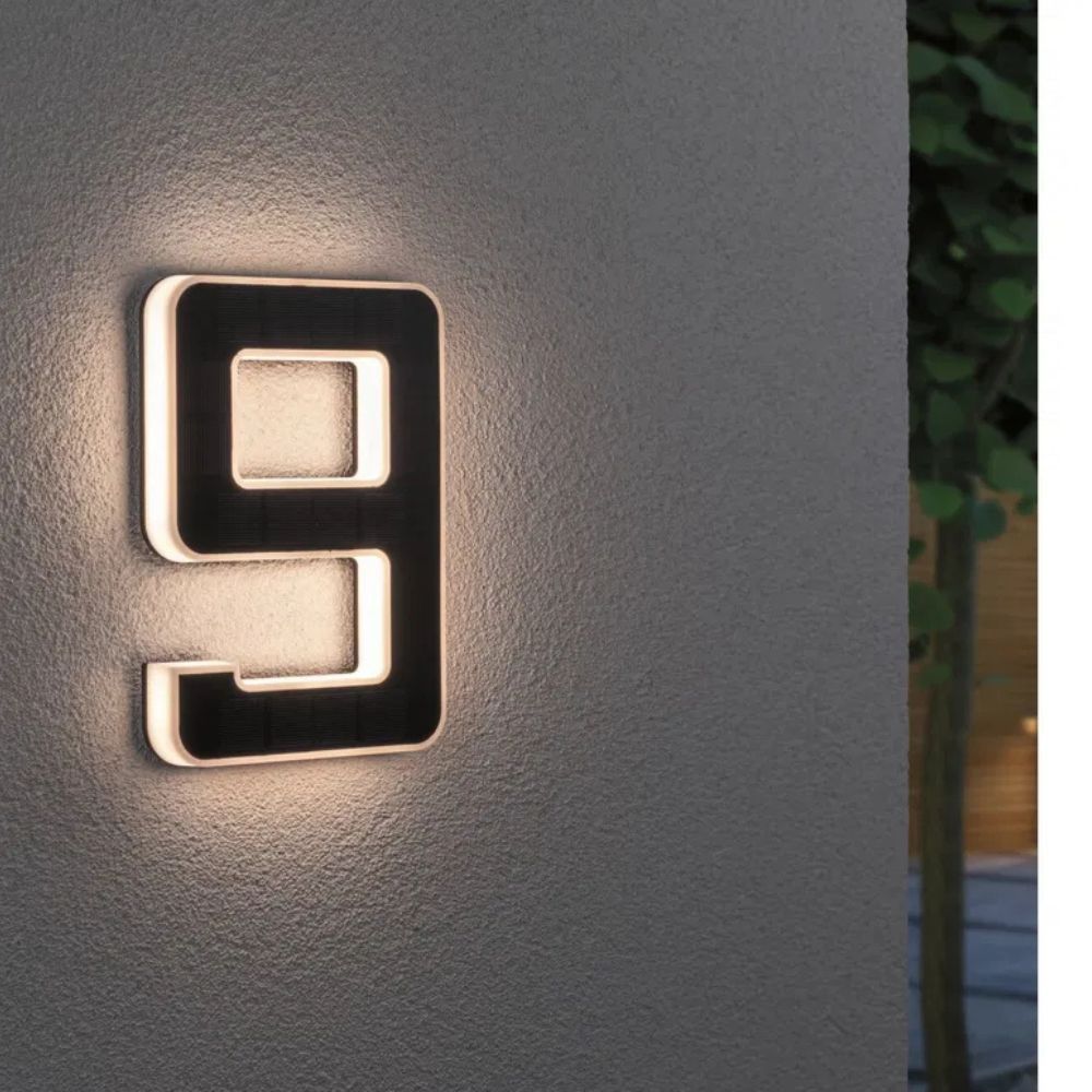 Zonne-energie huisnummerverlichting met LED en schemersensor