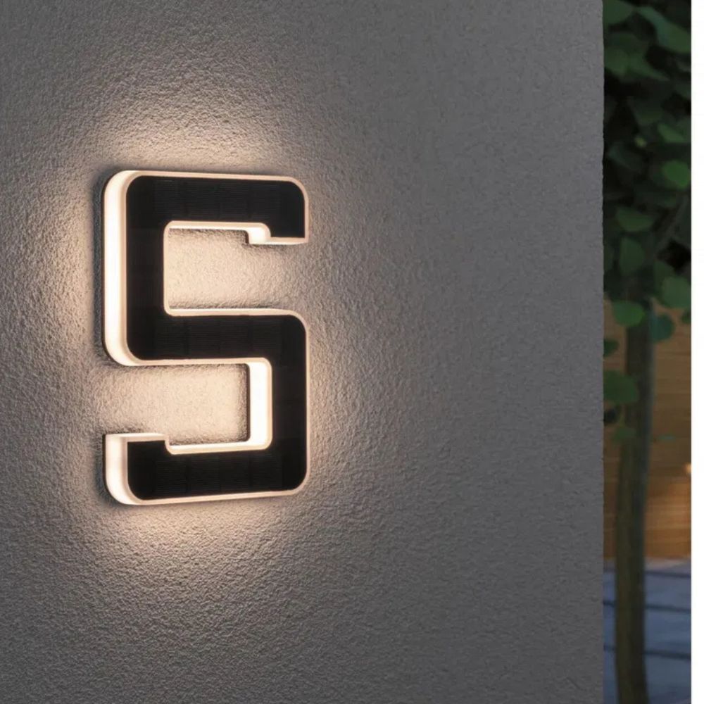 Zonne-energie huisnummerverlichting met LED en schemersensor