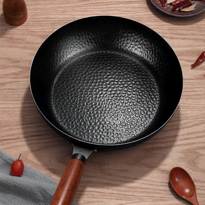 Premium Gietijzeren Koekenpan 28 cm - Natuurlijke Anti-aanbaklaag