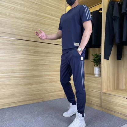 Heren Trainingspak met Tapered Joggingbroek – De Strakke Sportset