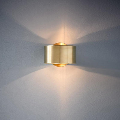 Geanodiseerde Messing Up & Down Wandlamp met Minimalistisch Ontwerp