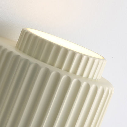 Noordse Geprofileerde Wandlamp met Zacht Op- en Neerlicht