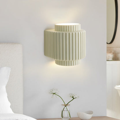 Noordse Geprofileerde Wandlamp met Zacht Op- en Neerlicht